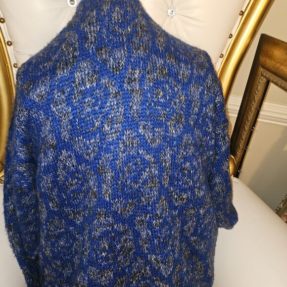Vintage Benetton Cardigan Made in Italy‎ See Measurements - Picture 3 of 3